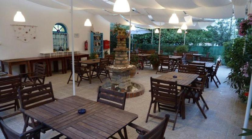Oceanis Rooms Mikros Gialos Luaran gambar
