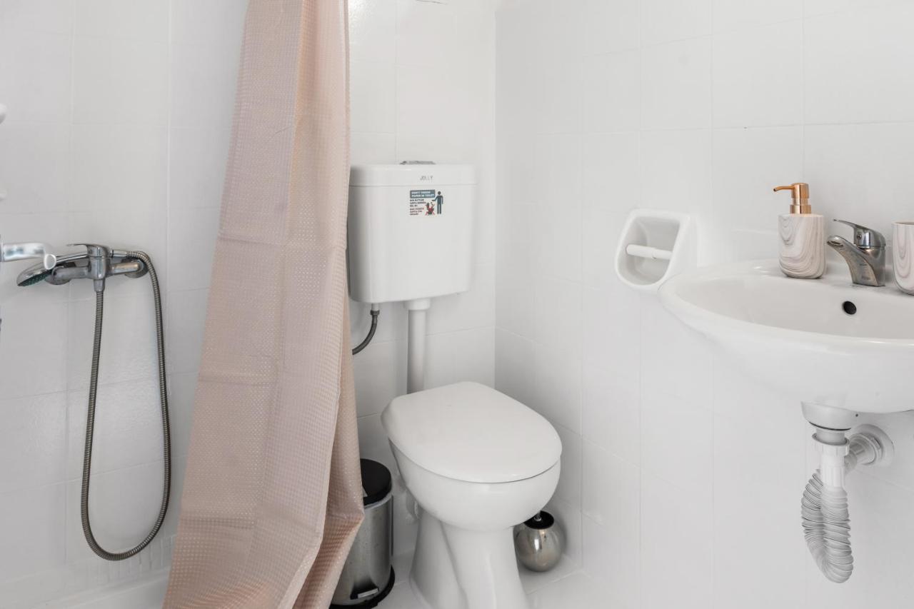 Oceanis Rooms Mikros Gialos Luaran gambar